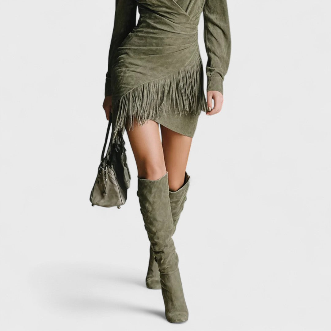 Rhea - Elegant suede dress with fringes