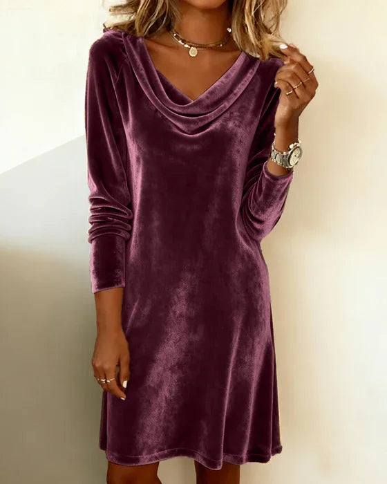 Zala | Loose Fitting Velvet Dress