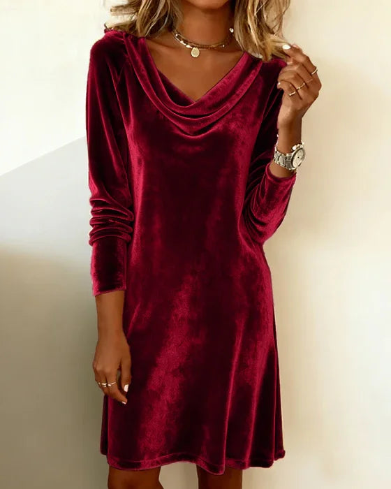 Zala | Loose Fitting Velvet Dress