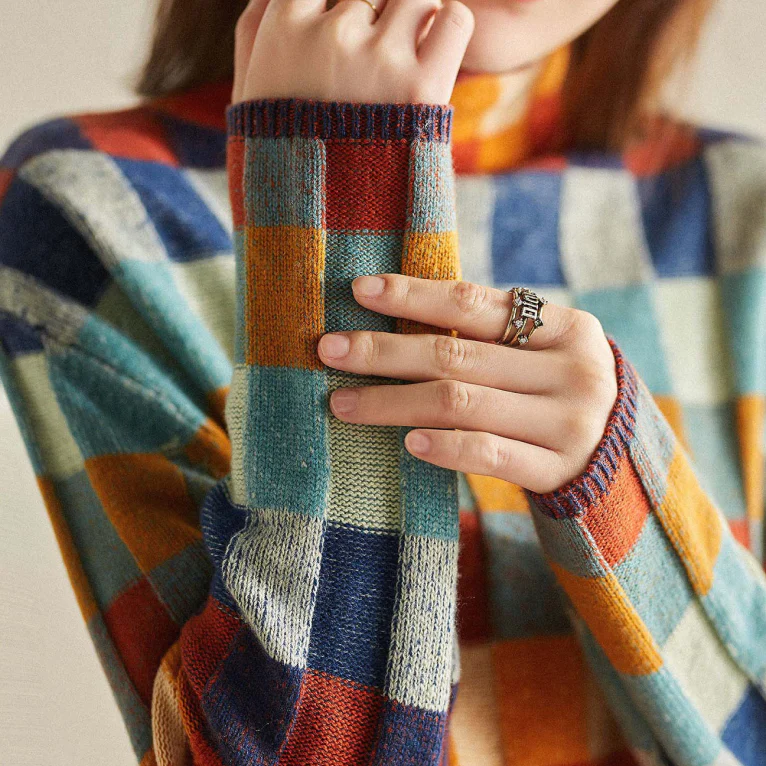 Isla | Vintage-Inspired Cozy Sweater